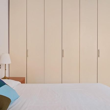 Stazione Centrale Cozy And Functional Flat Milan Luaran gambar